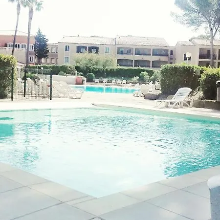 Golfs De Valescure Apartman *